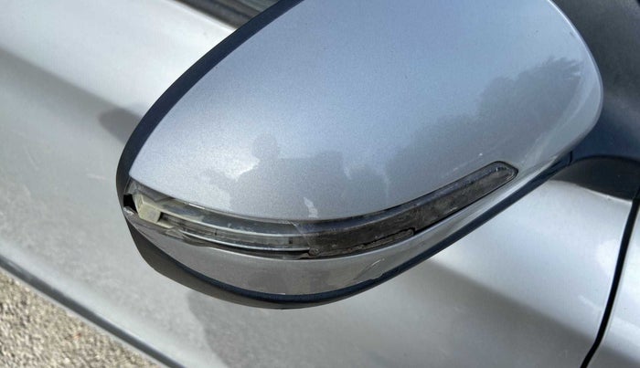 2015 Hyundai Elite i20 ASTA 1.4 CRDI, Diesel, Manual, 61,974 km, Right rear-view mirror - Indicator light not working