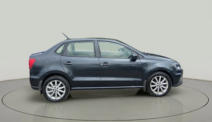 2018 Volkswagen Ameo HIGHLINE PLUS 1.5L 16 ALLOY, Diesel, Manual, 1,22,161 km, Right Side View