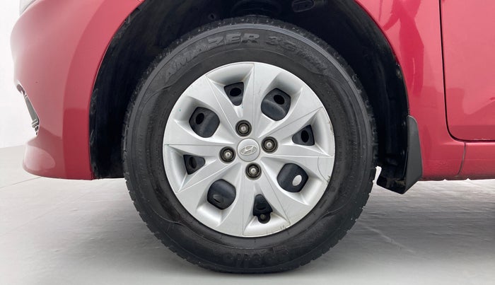 2016 Hyundai Elite i20 MAGNA 1.2, Petrol, Manual, 32,369 km, Left Front Wheel