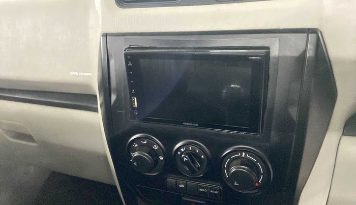 2018 Mahindra Scorpio S5, Diesel, Manual, 43,598 km, Infotainment system - Front speakers missing / not working