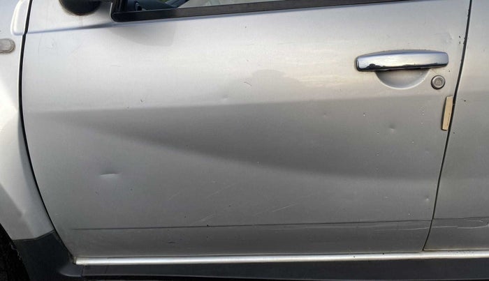 2015 Renault Duster 85 PS RXE DIESEL, Diesel, Manual, 84,266 km, Front passenger door - Minor scratches