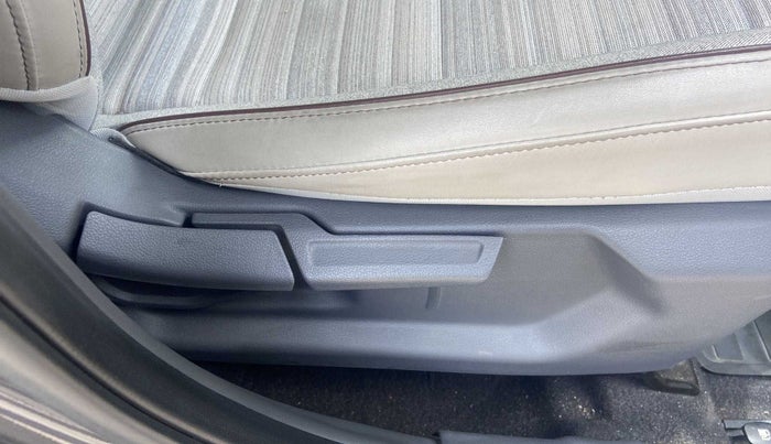 2020 Hyundai AURA SX PLUS 1.2 AMT, Petrol, Automatic, 21,627 km, Driver Side Adjustment Panel