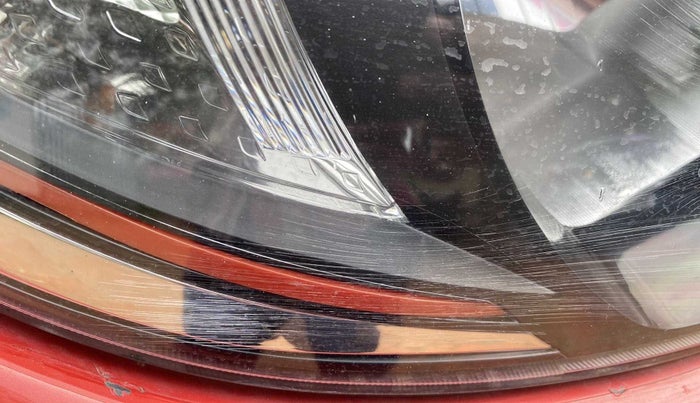 2017 Mahindra Kuv100 K4 PLUS 5 STR, Petrol, Manual, 5,352 km, Right headlight - Minor scratches