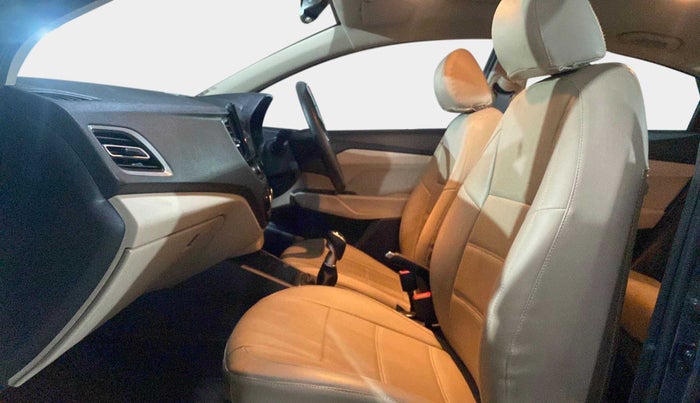 2021 Hyundai Verna SX 1.5 VTVT, Petrol, Manual, 15,862 km, Right Side Front Door Cabin