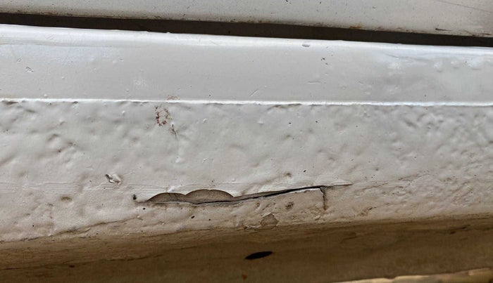 2014 Maruti Ertiga ZDI, Diesel, Manual, 77,666 km, Right running board - Paint has minor damage