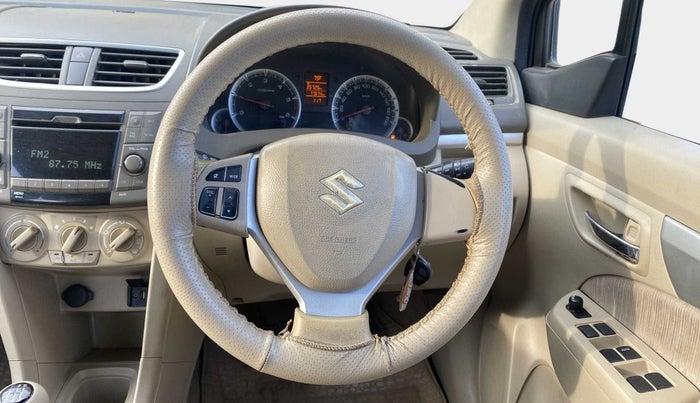 2014 Maruti Ertiga ZDI, Diesel, Manual, 77,666 km, Steering Wheel Close Up