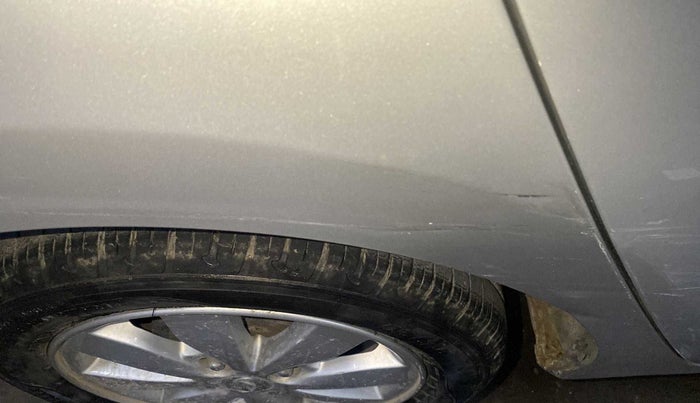 2015 Hyundai Xcent SX 1.2, Petrol, Manual, 60,585 km, Right quarter panel - Minor scratches