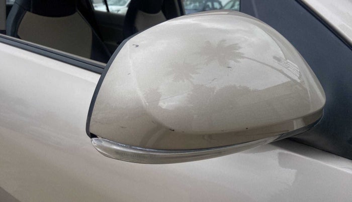 2018 Hyundai NEW SANTRO ASTA MT, Petrol, Manual, 47,418 km, Right rear-view mirror - Indicator light has minor damage