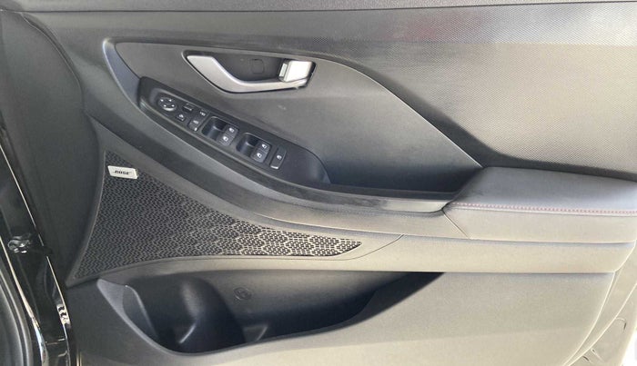2022 Hyundai Creta SX (O) 1.4 TURBO DCT, Petrol, Automatic, 21,359 km, Driver Side Door Panels Control