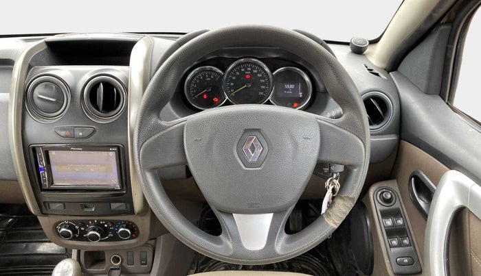 2017 Renault Duster RXL PETROL, Petrol, Manual, 47,530 km, Steering Wheel Close Up