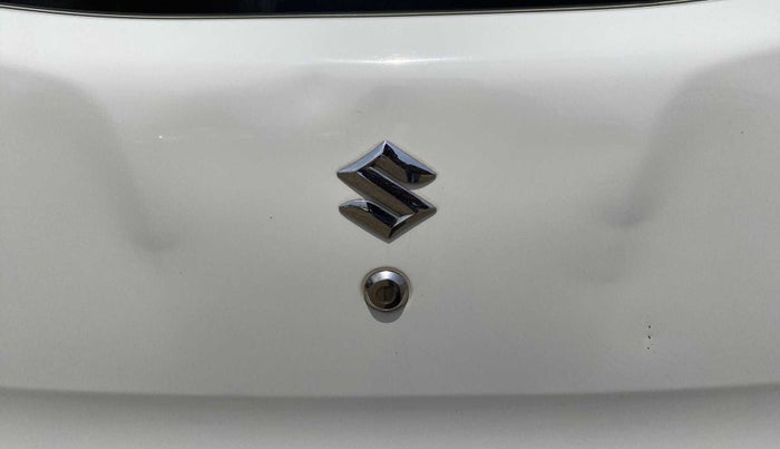 2019 Maruti Alto LXI CNG, CNG, Manual, 75,216 km, Dicky (Boot door) - Minor rust Inside Panel