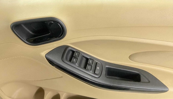 2021 Ford Figo Aspire TITANIUM PLUS 1.2 PETROL, Petrol, Manual, 39,610 km, Driver Side Door Panels Control