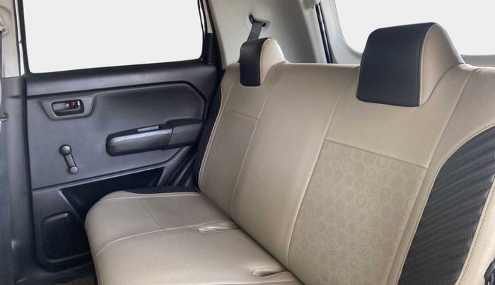 2019 Maruti New Wagon-R LXI CNG (O) 1.0, CNG, Manual, 91,276 km, Right Side Rear Door Cabin