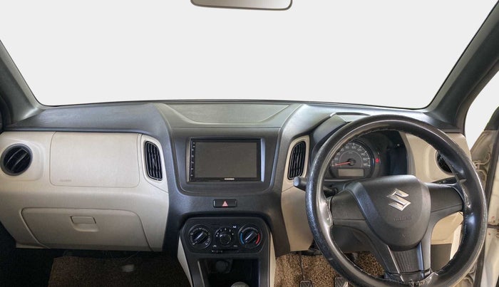 2019 Maruti New Wagon-R LXI CNG (O) 1.0, CNG, Manual, 91,221 km, AC Unit - Front vent has minor damage