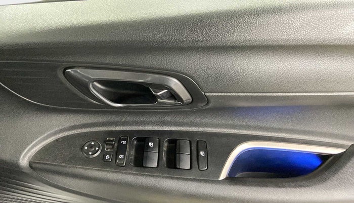 2020 Hyundai NEW I20 ASTA 1.2 MT, Petrol, Manual, 7,825 km, Driver Side Door Panels Control