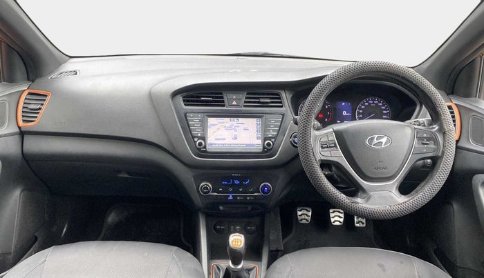 2017 Hyundai i20 Active 1.2 SX, Petrol, Manual, 42,922 km, Dashboard