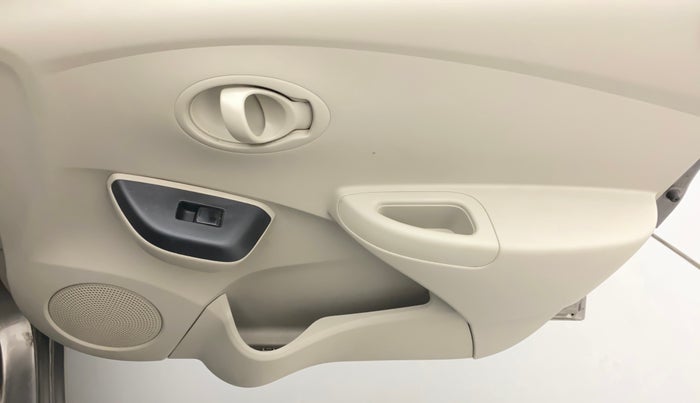 2018 Datsun Go Plus T, Petrol, Manual, 25,119 km, Driver Side Door Panels Control