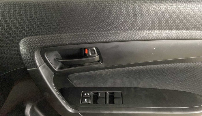 2019 Maruti Vitara Brezza VDI AMT, Diesel, Automatic, 21,078 km, Driver Side Door Panels Control