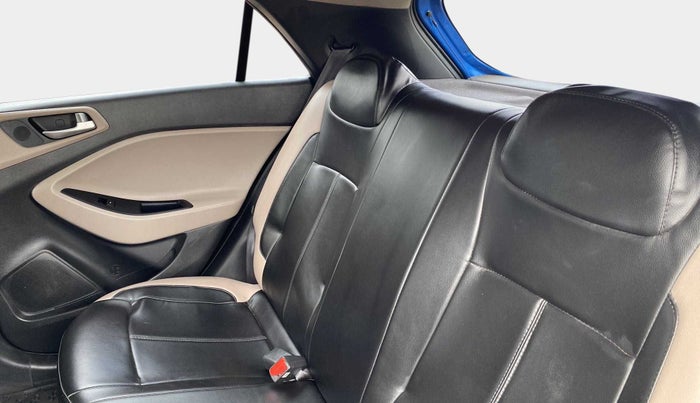 2019 Hyundai Elite i20 SPORTZ PLUS 1.2, Petrol, Manual, 7,582 km, Right Side Rear Door Cabin