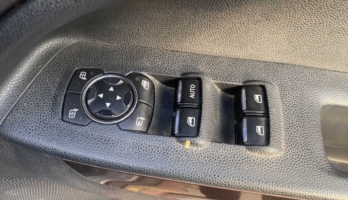 2020 Ford Ecosport TITANIUM 1.5L THUNDER EDTION DIESEL, Diesel, Manual, 92,206 km, Right front window switch / handle - Switch/handle not functional