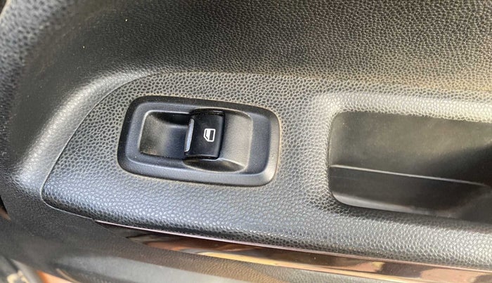 2020 Ford Ecosport TITANIUM 1.5L THUNDER EDTION DIESEL, Diesel, Manual, 92,206 km, Right rear window switch / handle - Switch/handle not functional