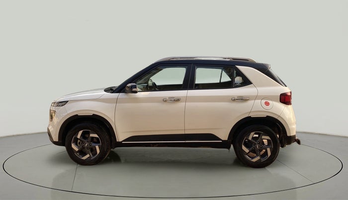 2020 Hyundai VENUE SX 1.4 CRDi DUAL TONE, Diesel, Manual, 11,884 km, Left Side