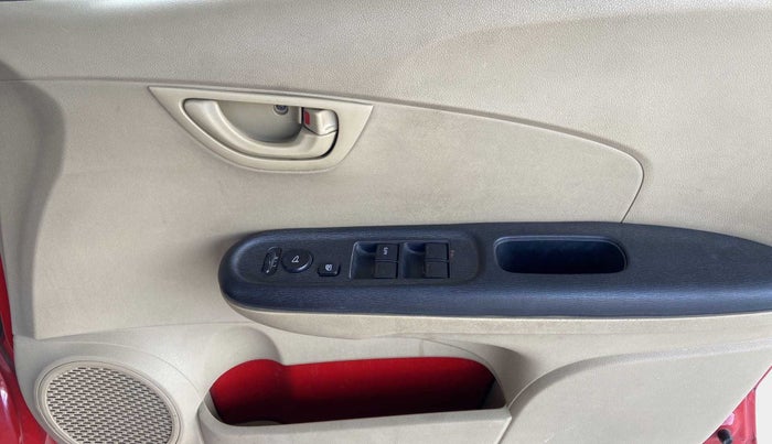 2014 Honda Brio S MT, Petrol, Manual, 77,067 km, Driver Side Door Panels Control