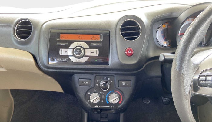 2014 Honda Brio S MT, Petrol, Manual, 77,067 km, Air Conditioner