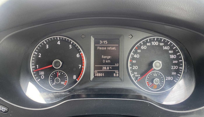 2015 Volkswagen Jetta COMFORTLINE TSI, Petrol, Manual, 38,794 km, Odometer Image