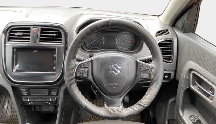 2017 Maruti Vitara Brezza ZDI PLUS DUAL TONE, Diesel, Manual, 74,444 km, Steering Wheel Close Up