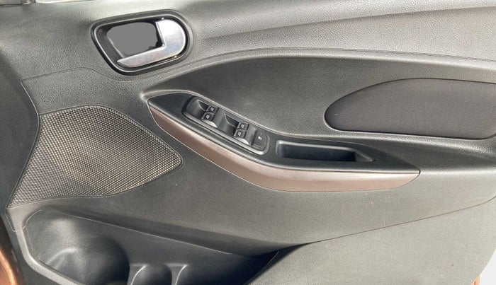 2019 Ford FREESTYLE TITANIUM PLUS 1.2 PETROL, Petrol, Manual, 53,330 km, Driver Side Door Panels Control