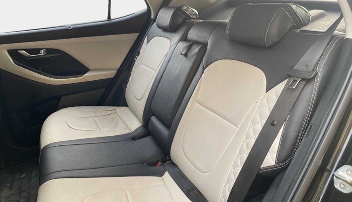 2020 Hyundai Creta SX 1.5 DIESEL, Diesel, Manual, 83,123 km, Right Side Rear Door Cabin