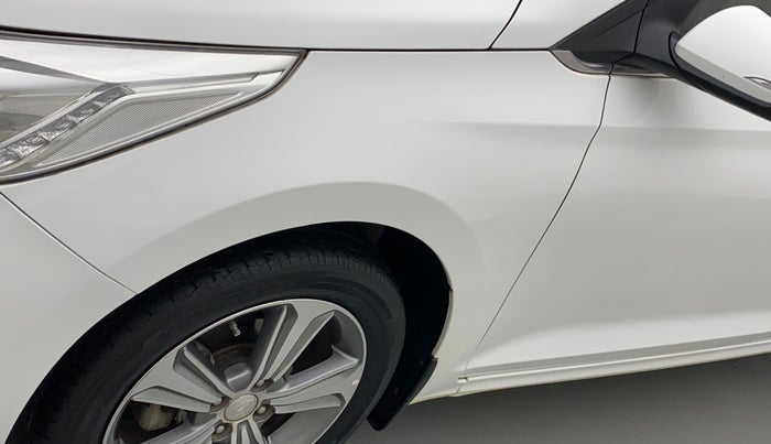 2018 Hyundai Verna 1.6 VTVT SX, Petrol, Manual, 48,811 km, Left fender - Minor scratches