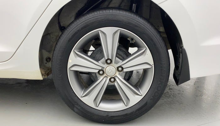 2018 Hyundai Verna 1.6 VTVT SX, Petrol, Manual, 48,811 km, Left Rear Wheel