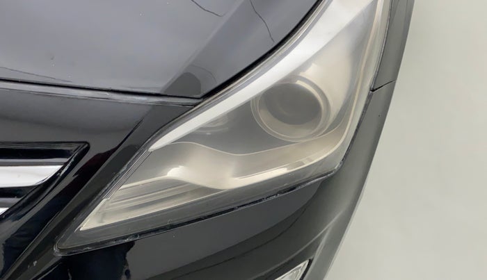 2016 Hyundai Verna 1.6 VTVT SX AT, Petrol, Automatic, 1,13,363 km, Left headlight - Minor scratches