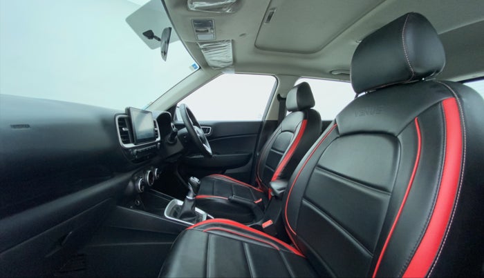 2020 Hyundai VENUE SX 1.0 TURBO IMT, Petrol, Manual, 34,076 km, Right Side Front Door Cabin