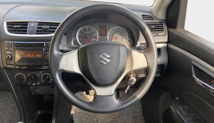 2015 Maruti Swift VDI ABS, Diesel, Manual, 84,386 km, Steering Wheel Close Up