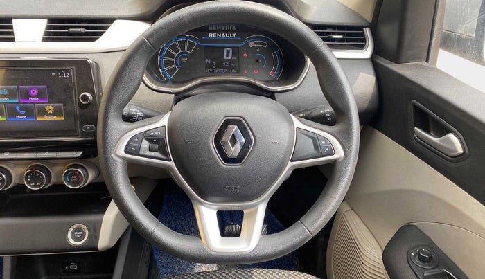 2021 Renault TRIBER RXZ AMT, Petrol, Automatic, 9,380 km, Steering Wheel Close Up