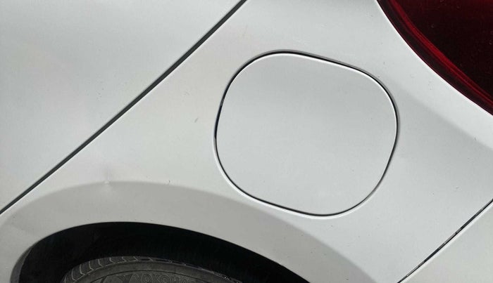 2017 Tata Tiago XT PETROL, Petrol, Manual, 96,703 km, Left quarter panel - Slightly dented