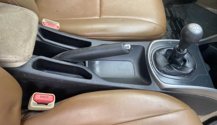 2017 Honda City 1.5L I-VTEC V MT, Petrol, Manual, 45,291 km, Gear Lever