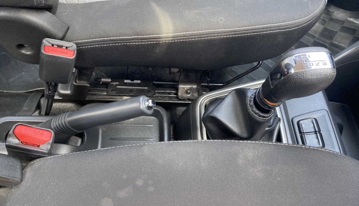 2021 Datsun Redi Go T(O) 1.0 AMT, Petrol, Automatic, 6,796 km, Gear Lever