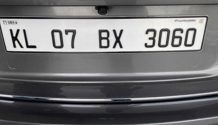 2013 Volkswagen Vento HIGHLINE 1.6 MPI, Petrol, Manual, 84,764 km, Dicky (Boot door) - Slightly rusted