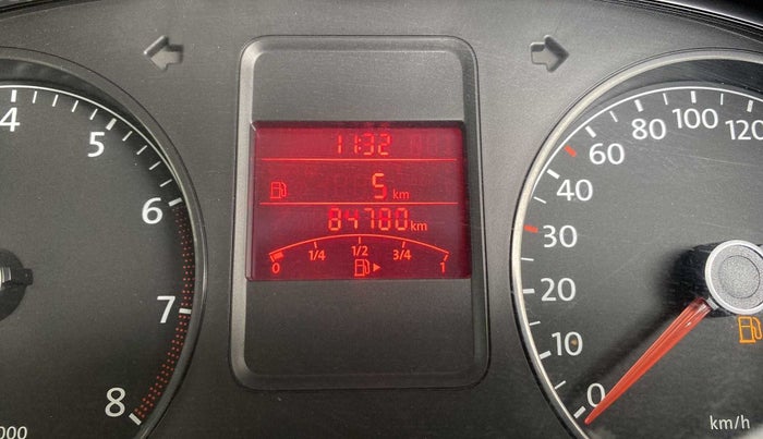 2013 Volkswagen Vento HIGHLINE 1.6 MPI, Petrol, Manual, 84,764 km, Odometer Image