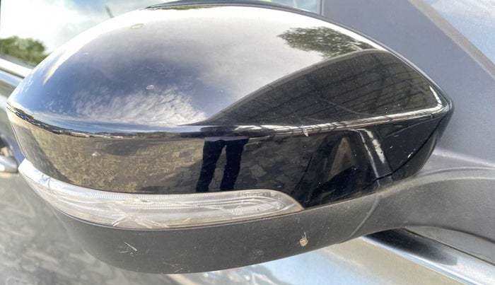 2021 Tata TIGOR XZA PLUS PETROL, Petrol, Automatic, 42,309 km, Right rear-view mirror - Indicator light has minor damage