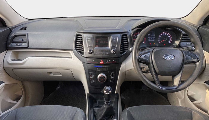 2019 Mahindra XUV300 W4 1.5 DIESEL, Diesel, Manual, 90,586 km, Dashboard