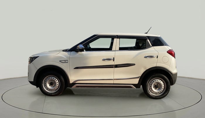 2019 Mahindra XUV300 W4 1.5 DIESEL, Diesel, Manual, 90,586 km, Left Side
