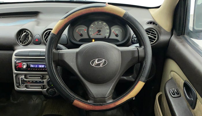 2012 Hyundai Santro Xing GL PLUS, Petrol, Manual, 76,888 km, Steering Wheel Close Up