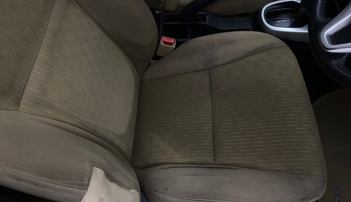 2017 Honda Jazz 1.2L I-VTEC V AT, Petrol, Automatic, 66,285 km, Driver seat - Cover slightly stained