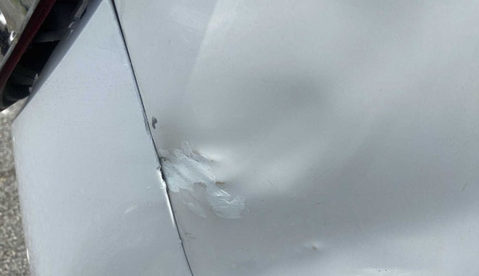 2017 Maruti Alto K10 VXI, CNG, Manual, 1,06,418 km, Right quarter panel - Slightly dented