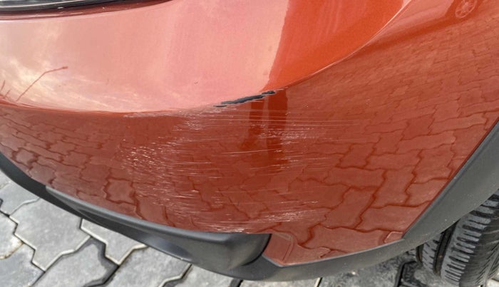 2017 Renault Duster RXE PETROL, Petrol, Manual, 25,781 km, Front bumper - Minor scratches